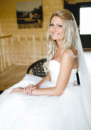 белая свадьба в шатре, образ невесты