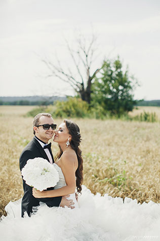 белоснежная свадьба, жених и невеста