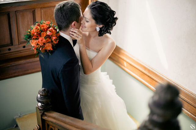 Поцелуй жениха и невесты