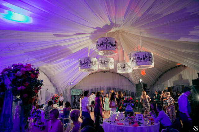 Банкетный зал, шатер