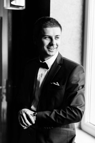 Бирюзовая свадьба Юрия и Александры, образ жениха