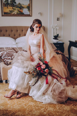 Дыхание бохо в цвете марсала, утро невесты