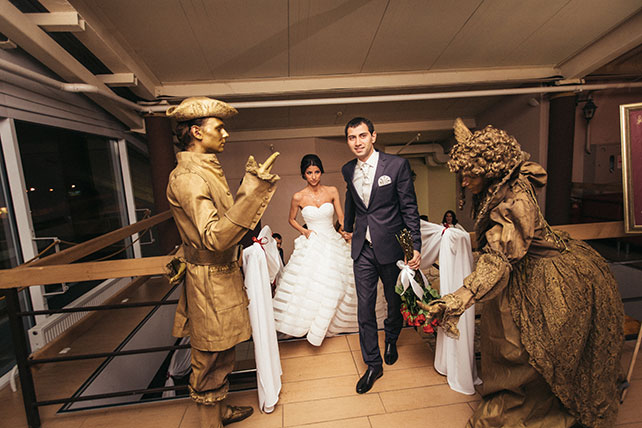 Большая греческая свадьба, приветствие молодых