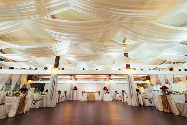 Большая греческая свадьба, место торжества