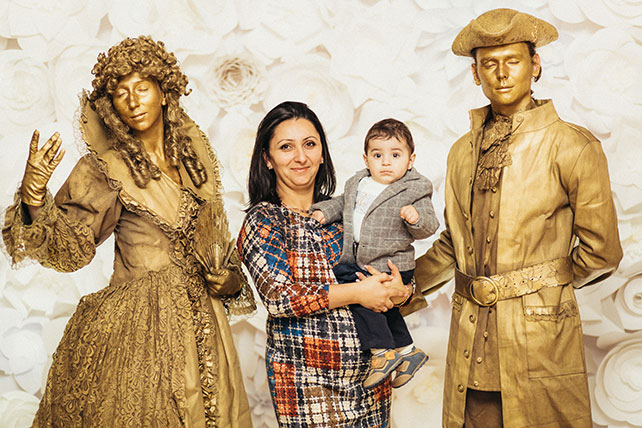 Большая греческая свадьба, гости