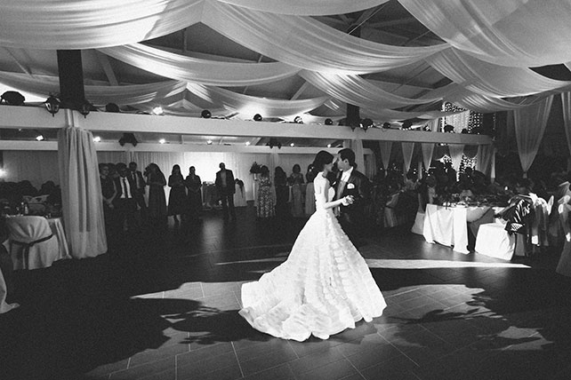 Большая греческая свадьба, танец молодожен