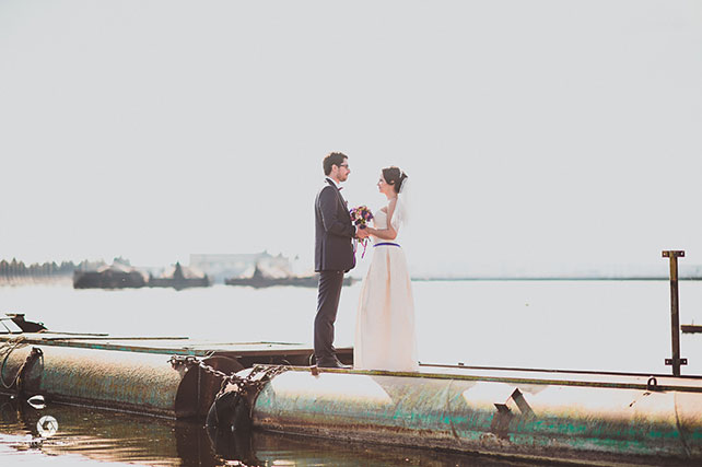 черничная свадьба, жених и невеста