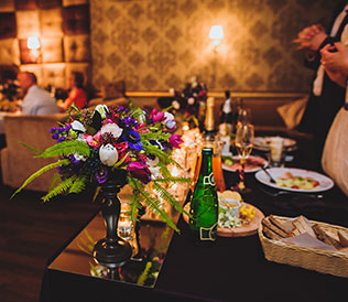 черничная свадьба, оформление стола