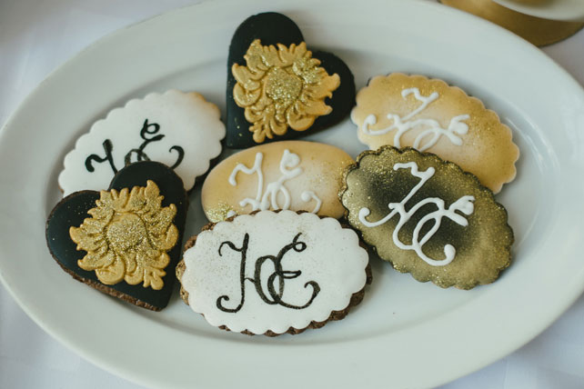 черно-белая свадьба, сладкий стол