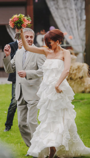 цитрусовая свадьба, невеста с папой