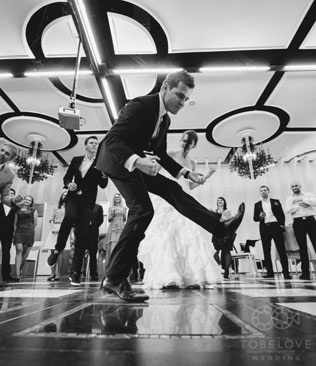 цитрусовая свадьба, декор банкетного зала