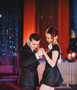 цитрусовая свадьба, танец молодоженов