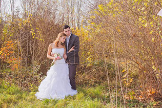 фотосессия жениха и невесты в саду