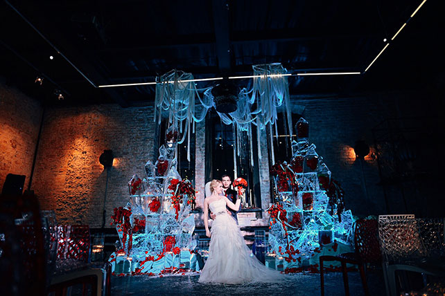 Агентство свадебной режиссуры TOBELOVE, декор зала, жених и невеста