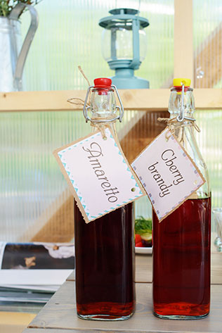 Деревенская свадьба в стиле рустик, напитки