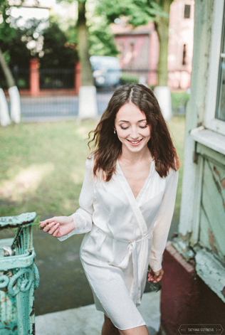 Невеста у старой немецкой усадьбы