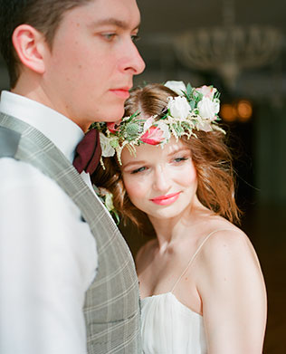 свадьба в стиле эко-шик, жених и невеста