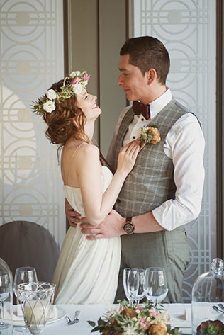 свадьба в стиле эко-шик, жених и невеста