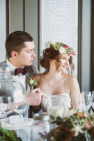 свадьба в стиле эко-шик, жених и невеста