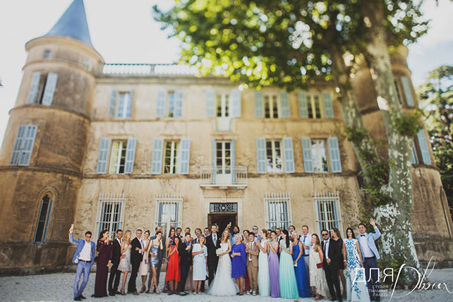 Романтика во Франции, свадьба Елены Кулецкой и Станислава Романовского, общая фотография с гостями