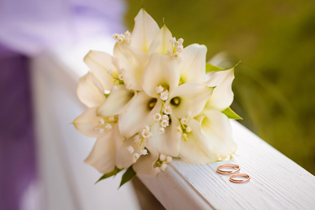 Эльфийская свадьба Екатерины и Ильи, букет невесты, обручальные кольца