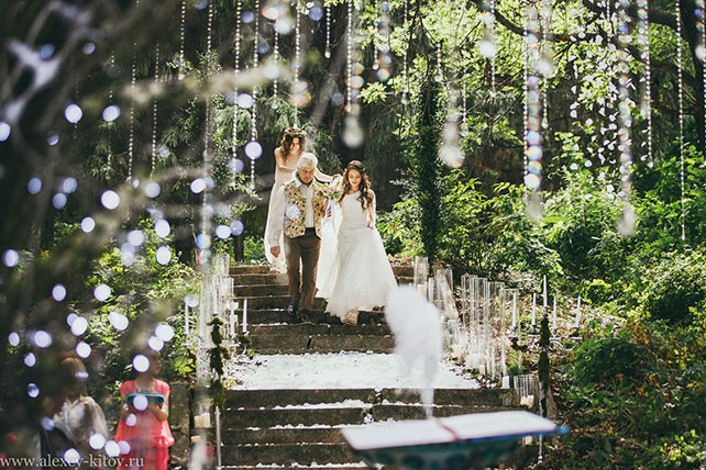 эльфийская свадьба, церемония, папа ведет невесту к жениху