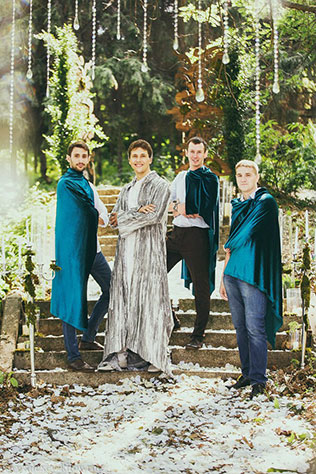 эльфийская свадьба, жених и друзья жениха