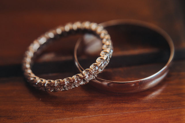 Фуршетная свадьба, обручальные кольца
