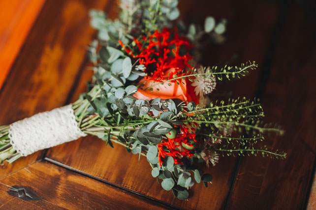 Фуршетная свадьба, букет невесты