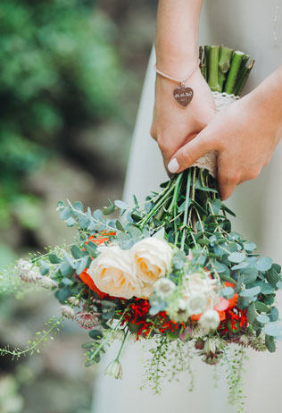 Фуршетная свадьба, букет невесты