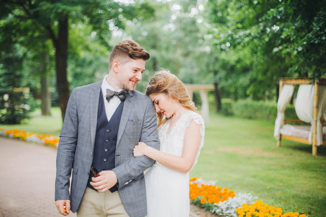 Фуршетная свадьба, жених и невеста