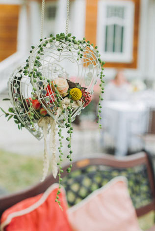 Фуршетная свадьба, кашпо в виде сердца