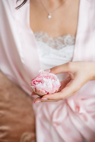 Гармония цветов, невеста с цветком