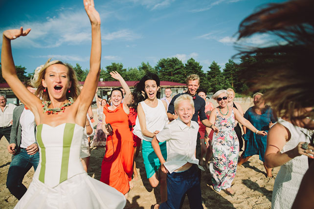 Веселая зеленая свадьба Вани и Жени, танцы на свадьбе