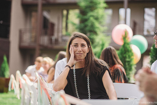 Дружеская и тёплая свадьба Ильи и Насти, трогательные гости на свадьбе