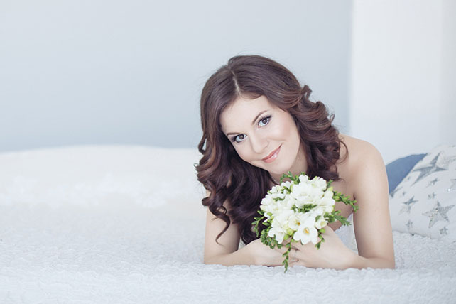 свадьба индиго с серебром, невеста