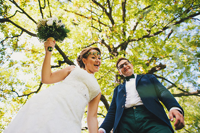 Ирландская свадьбы Инны и Анатолия, фотосессия жениха и невесты в лесу