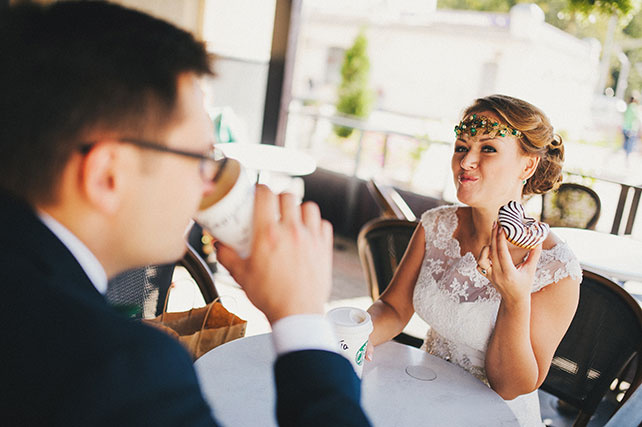 Ирландская свадьбы Инны и Анатолия, фотосессия жениха и невесты в кофейне