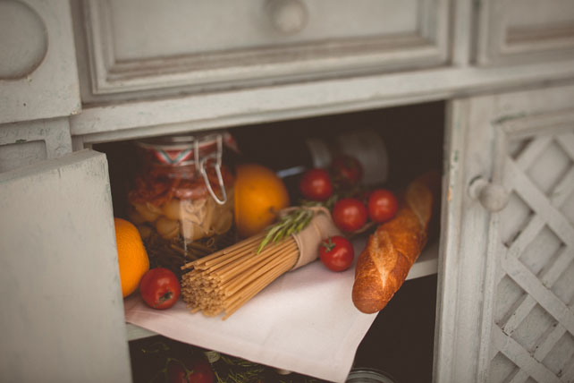 Италия в центре Москвы, продукты в комоде