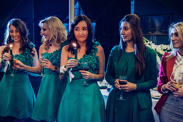 изумрудная свадьба, подружки невесты в зеленом