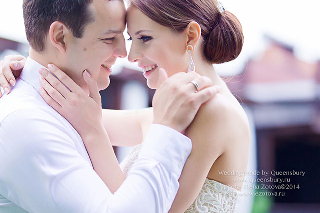 портрет жениха и невесты, Юлия и Дмитрий: шикарная классическая свадьба с венчанием