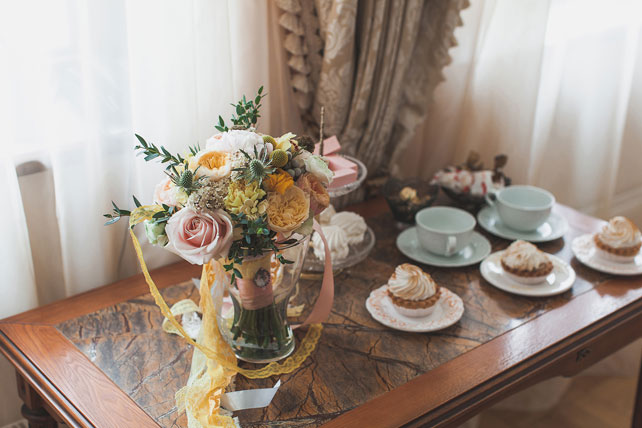 Книжная история, букет невесты