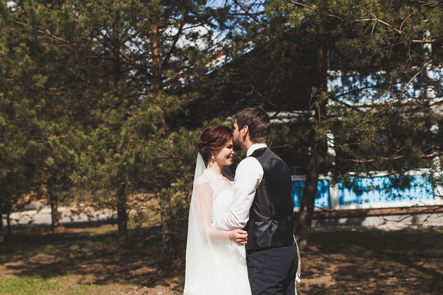 Книжная история, жених и невеста