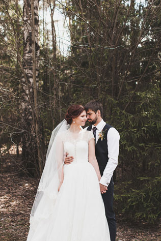 Книжная история, жених и невеста