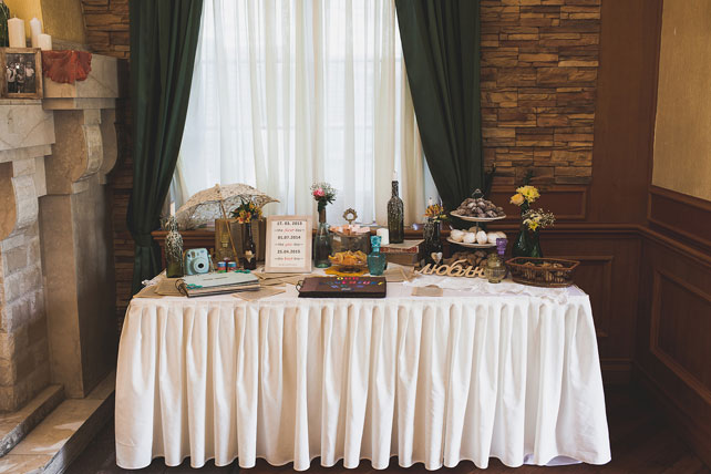 Книжная история, стол пожеланий