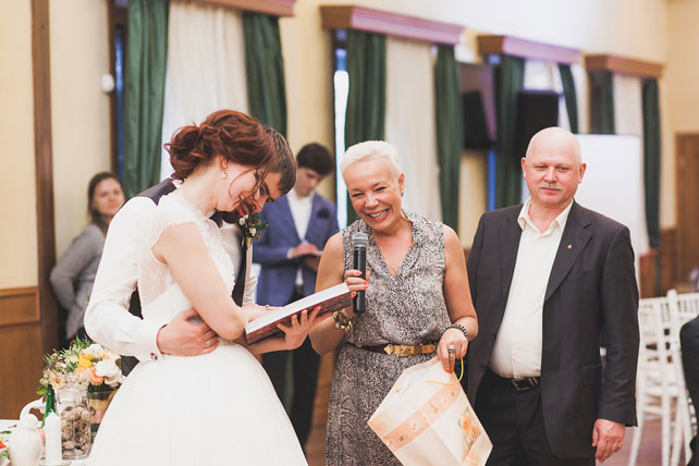 Книжная история, поздравления гостей