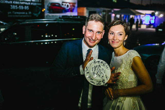 Легче ветра - свадьба на берегу, тарелочка с пожеланиями