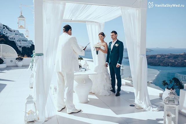 церемония бракосочетания на Санторини