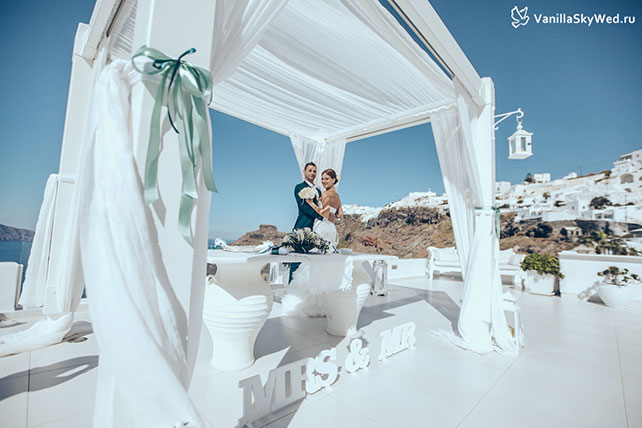 церемония бракосочетания на Санторини