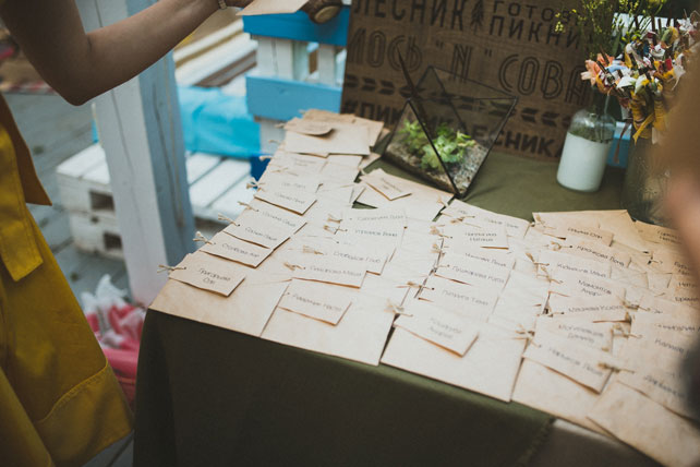 Лесная свадьба, рассадочные карточки